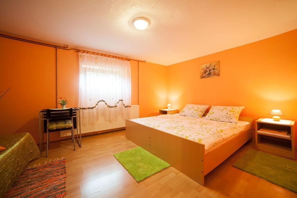 Apartment Tomasevic Slunj Extérieur photo
