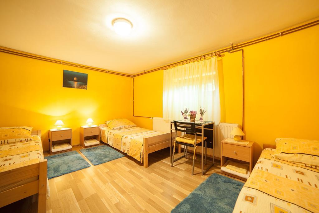 Apartment Tomasevic Slunj Extérieur photo