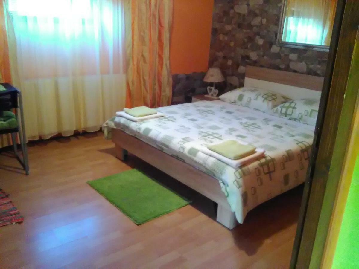 Apartment Tomasevic Slunj Extérieur photo