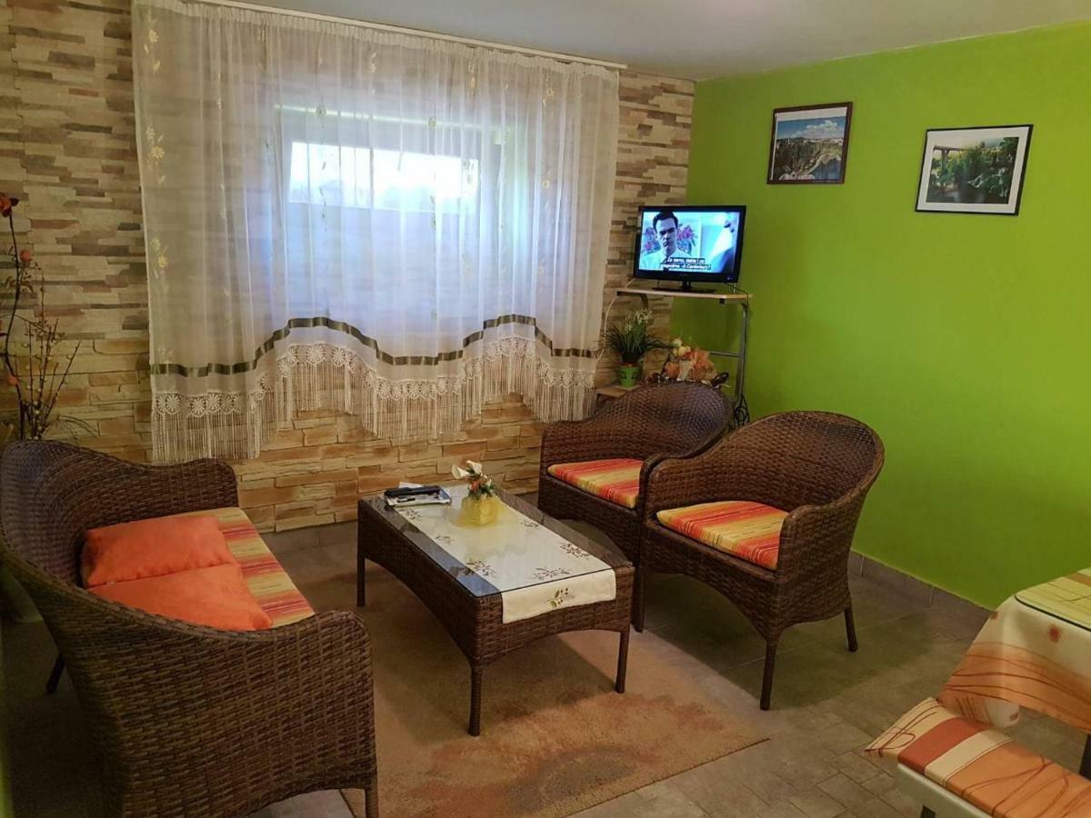 Apartment Tomasevic Slunj Extérieur photo